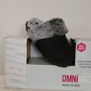 Indoor/outdoor clog mocs